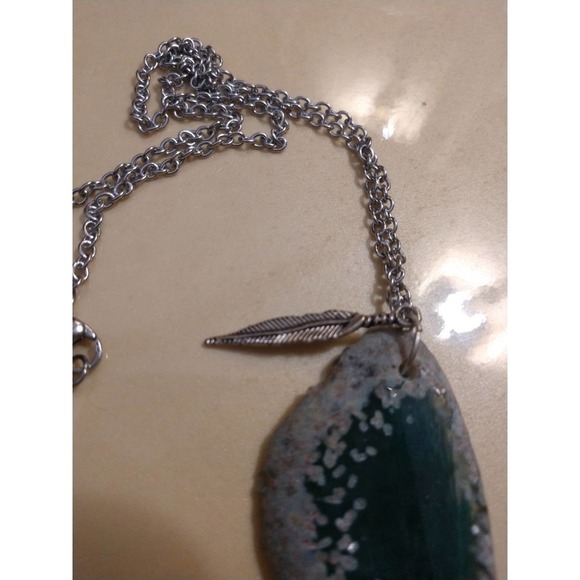 Blue stone Necklace w feather charm boho - Picture 5 of 12